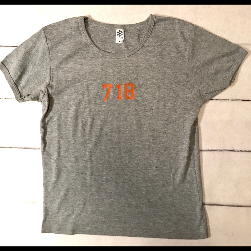 Vintage Brooklyn 718  T-Shirt - feminine fit